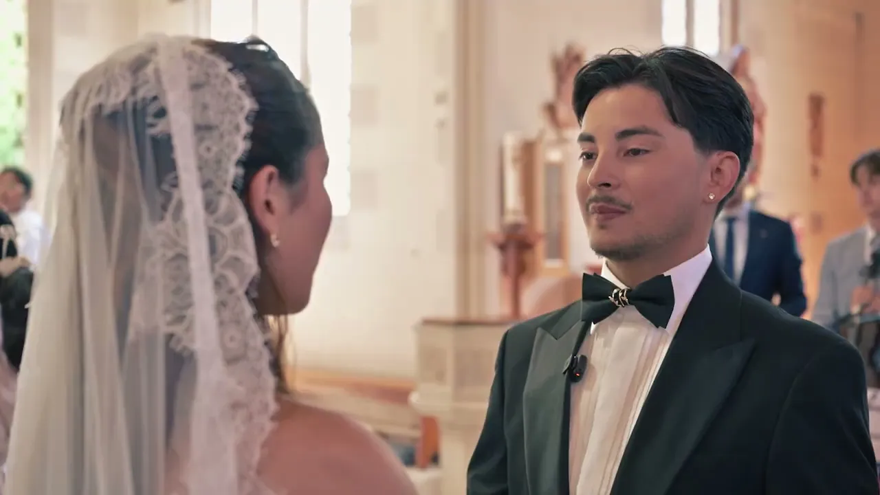 Mariana and Lucas during their wedding ceremony